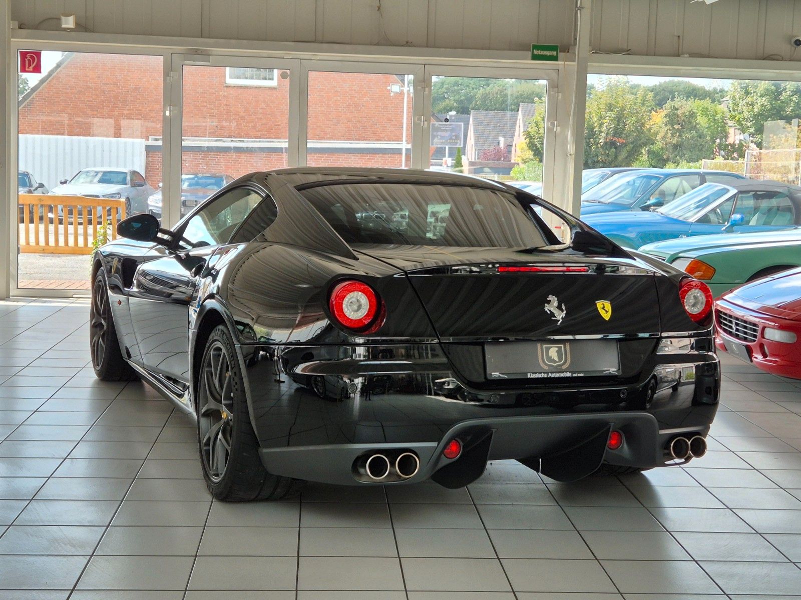 Fahrzeugabbildung Ferrari 599 GTB/Carbon Pack 2/GTO Räder/Ferrari SH/1A