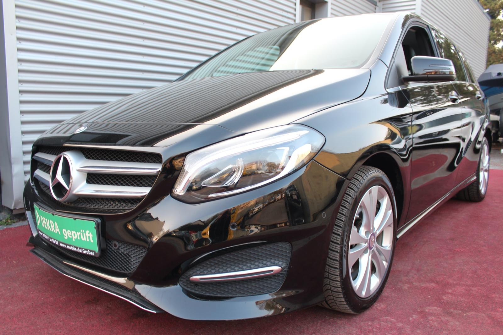 Mercedes-Benz B 200 SCORE AUTOMATIK KLIMA STANDHEIZUNG LED PDC
