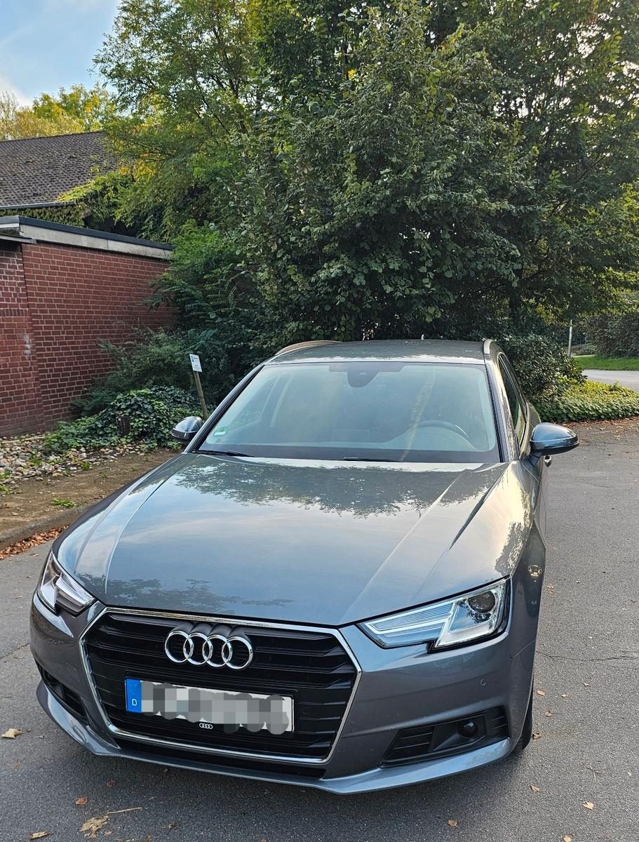 Audi A4 30 TDI S tronic design Avant design