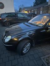 Mercedes-Benz Mercedes e240 - gebrauchte Mercedes-Benz E 240 aus dem Jahr 2005