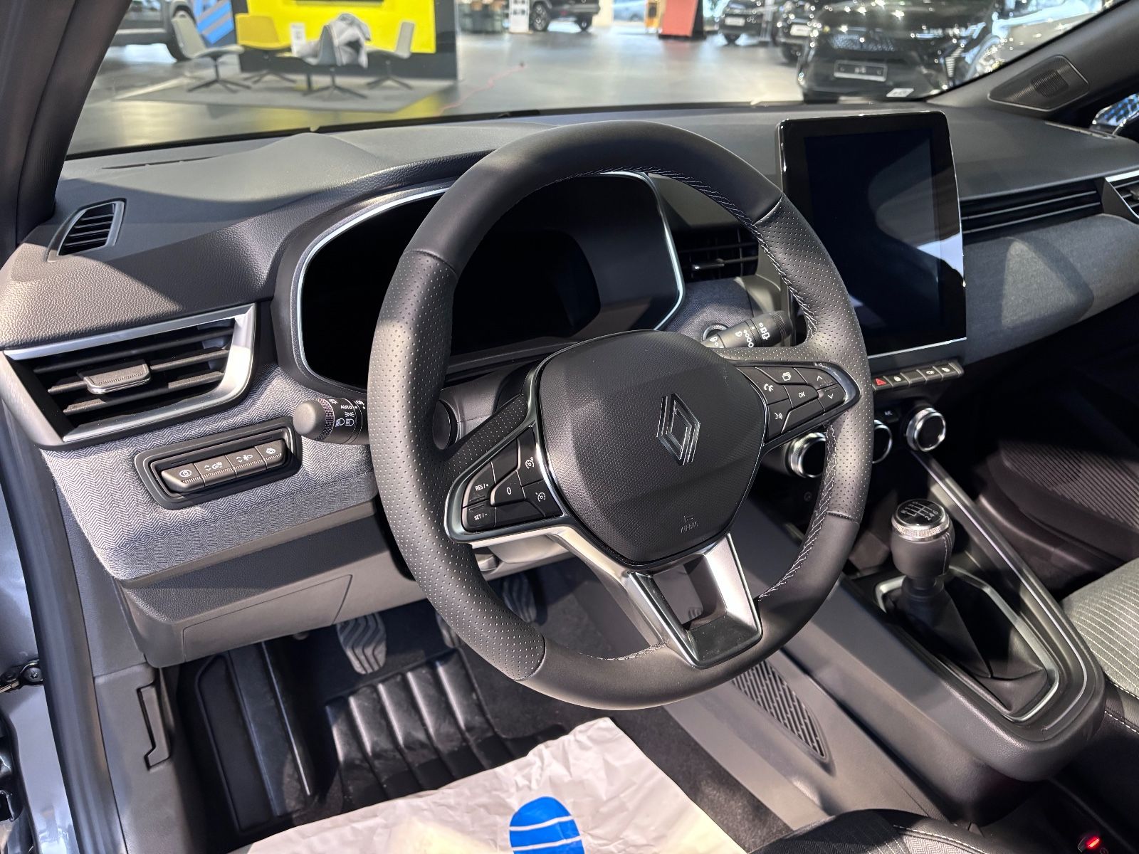 Fahrzeugabbildung Renault Clio TCe 90 KISS SONDERMODELL
