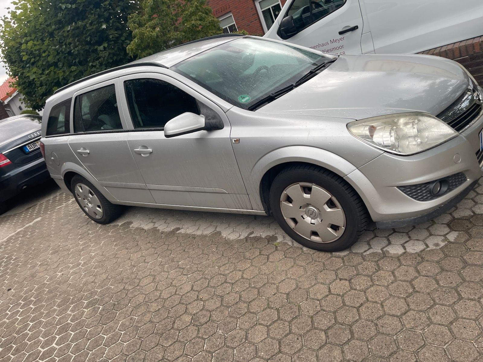 Opel Astra 2007 — photo 15