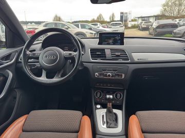 Audi Q3 - 10