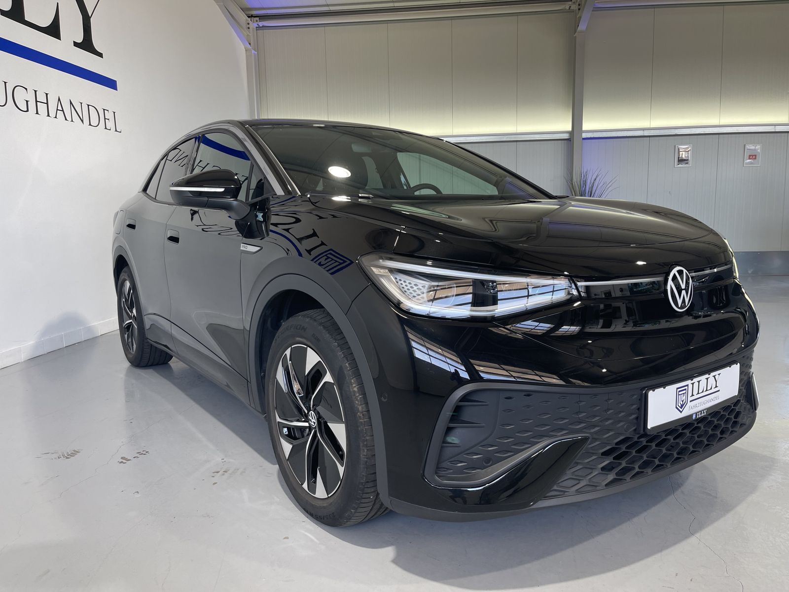 Fahrzeugabbildung Volkswagen ID.5 Pro Performance 150 kW*LED-Matrix*AHK*Cam*