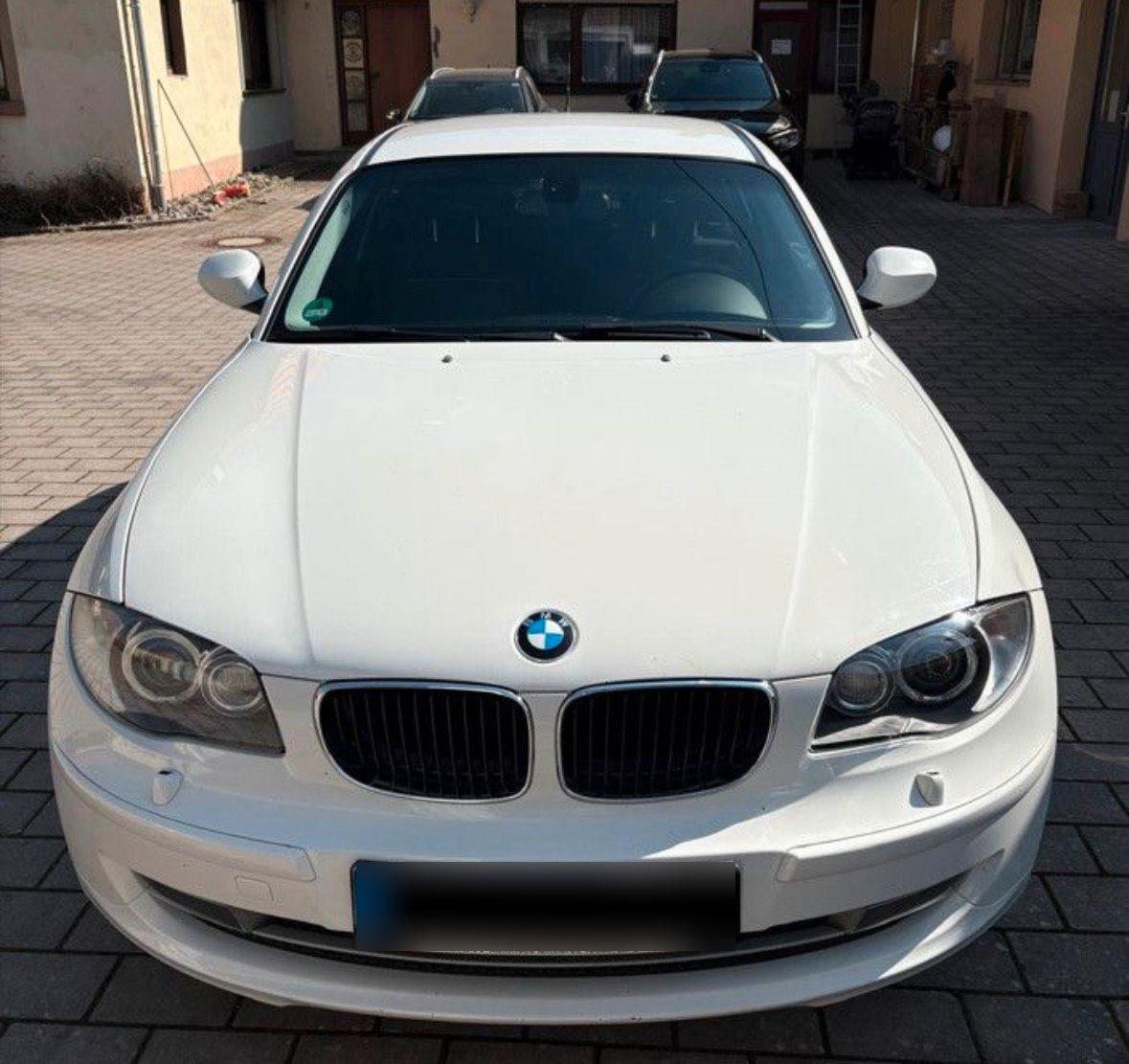 BMW 118