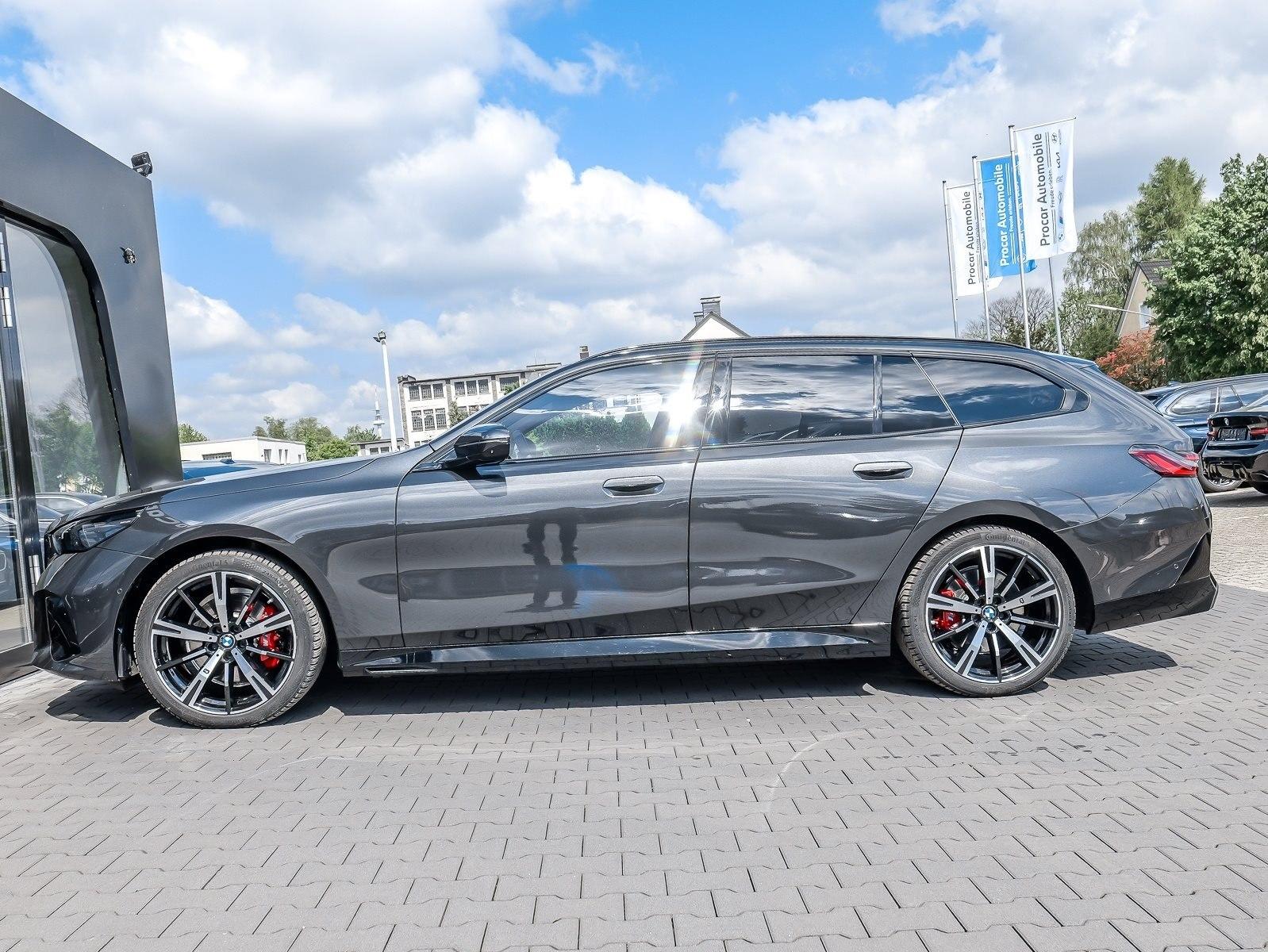 BMW 520d Touring M Sport PRO + DA PROF + PA+ + ADAP 