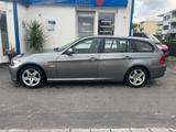 BMW 320 Baureihe 3 Touring 320i - BMW 320 aus 2009: Kombi
