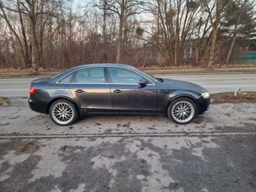 Audi A4 - 4
