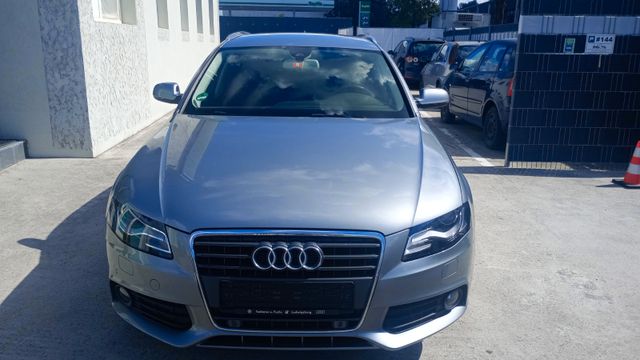 Audi A4 Avant Ambiente MMI Navi,Xenon,Tempomat,Sitzhe