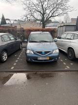 Dacia Logan 1.6 - Dacia Logan in Köln