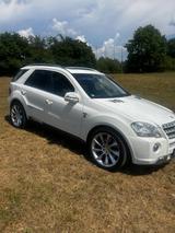 Mercedes-Benz ML 500 4MATIC - - Mercedes-Benz ML 500 von privat
