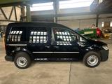 Volkswagen Caddy TDI DSG 1.Hd Scheckheft top Zustand Tüvneu - VW Caddy Gebrauchtwagen in Düsseldorf