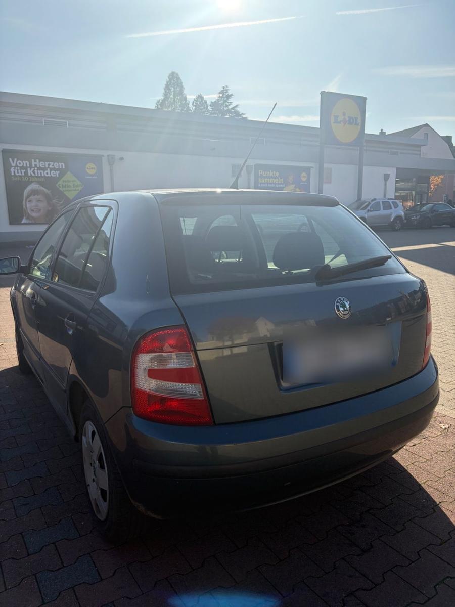 Skoda Fabia 2005 — двигун 101 HP (74kW)