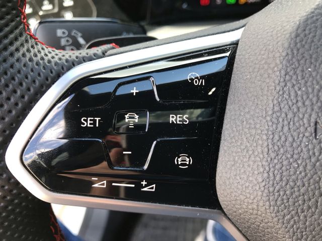 Golf VIII GTI Clubsport 2.0 TSI DSG*PANO*HUD*