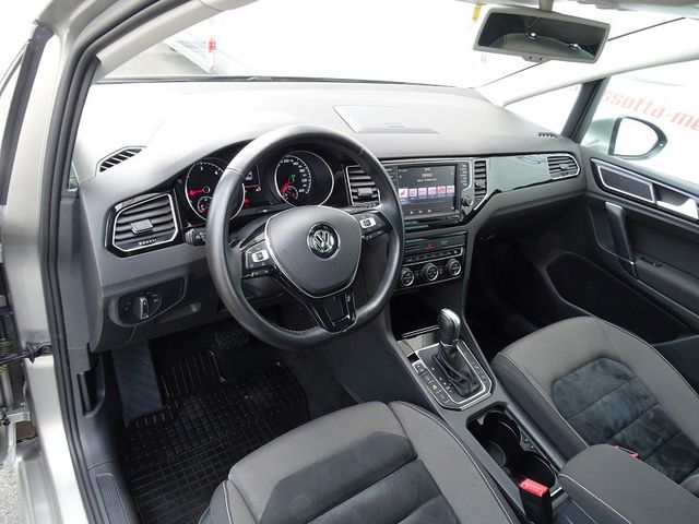 Golf Sportsvan 2.0 TDI DSG Highline / AHZV
