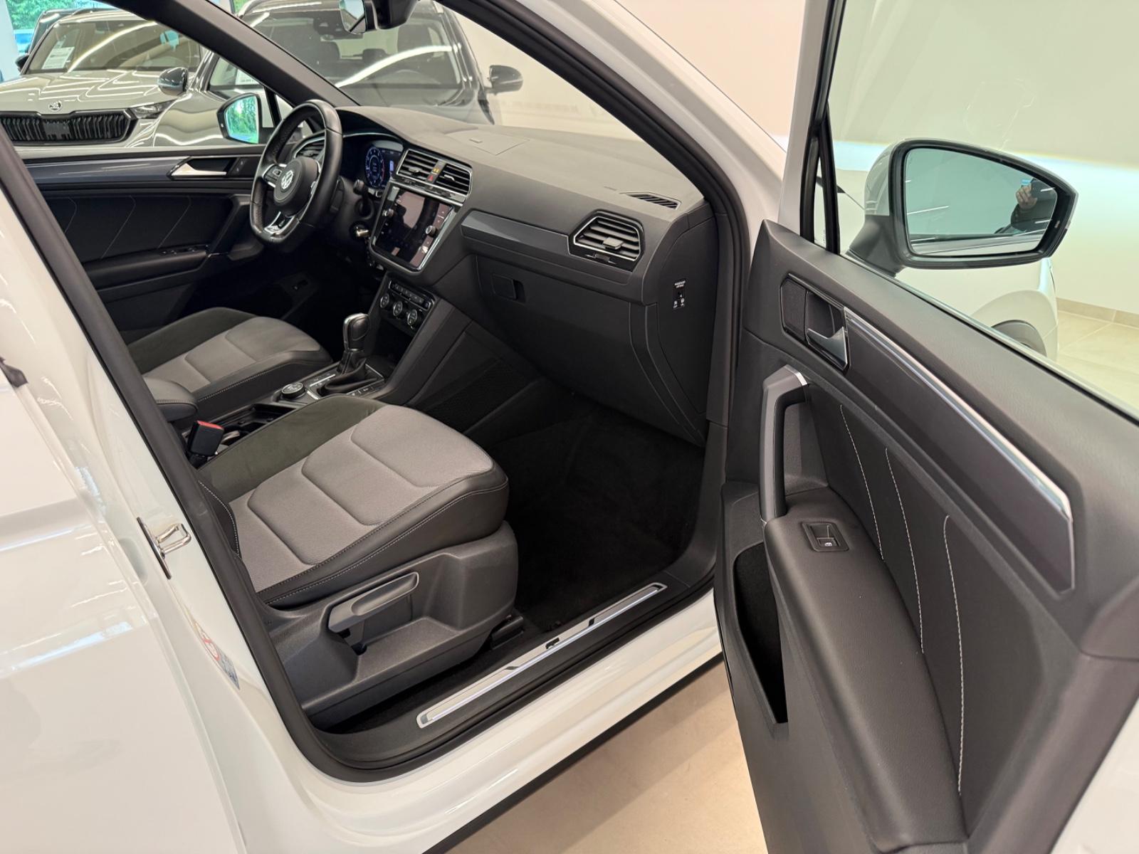 Volkswagen Tiguan Highline 2X R-LINE 4Motion 1HAND