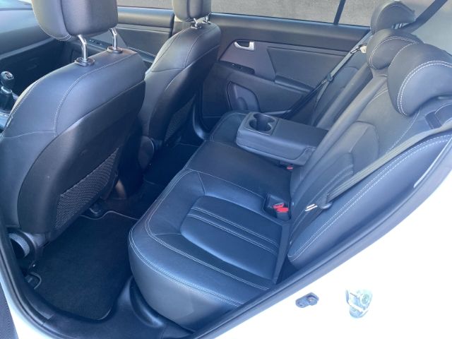 Fahrzeugabbildung Kia Sportage Dream Team 2WD 1.6 GDI *abnehmbareAnhän