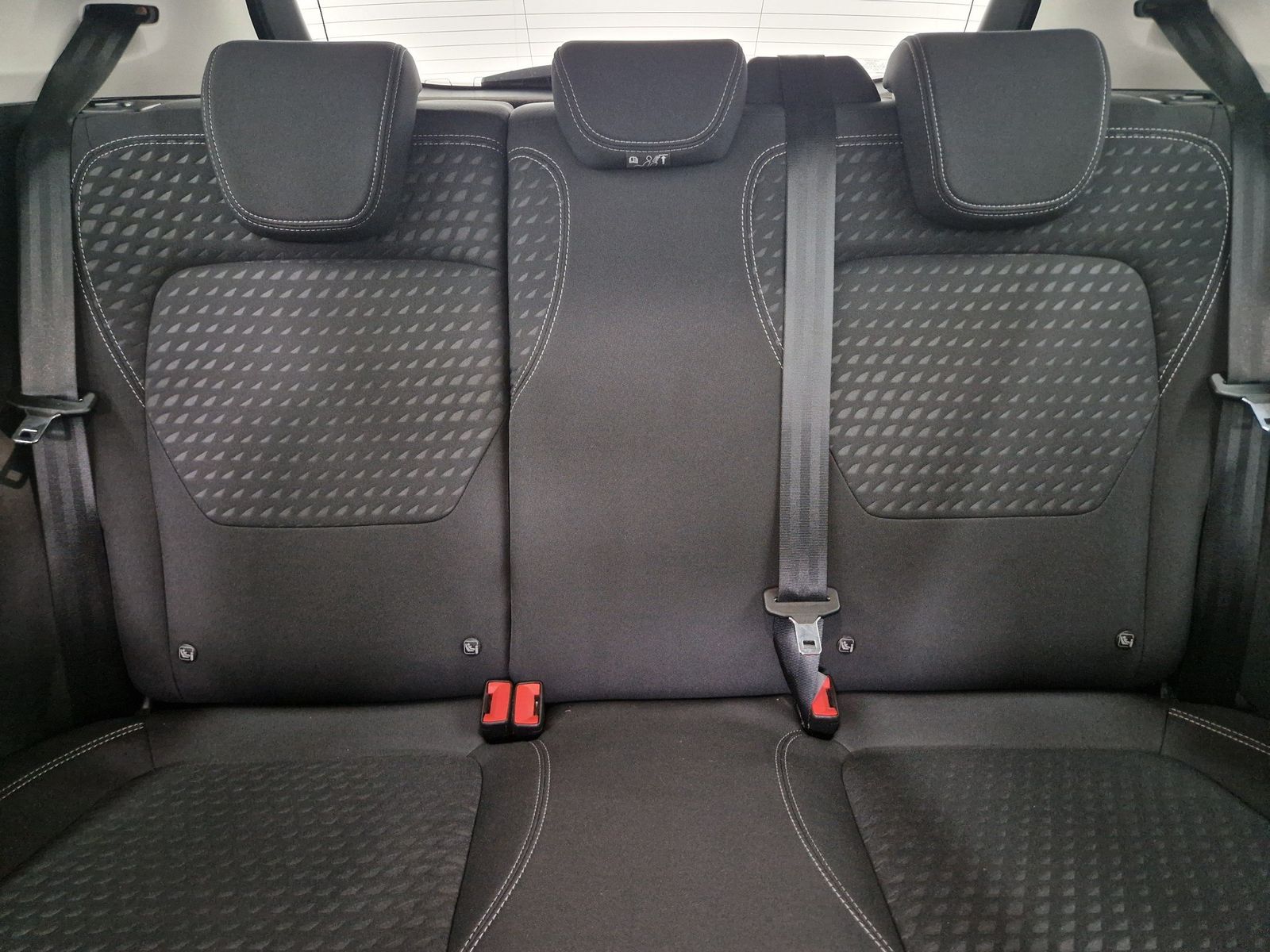 FORD Fiesta  1.0 EcoBoost MHEV Titanium – Bild 12