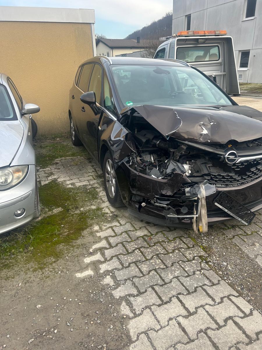 Opel Zafira C Edition