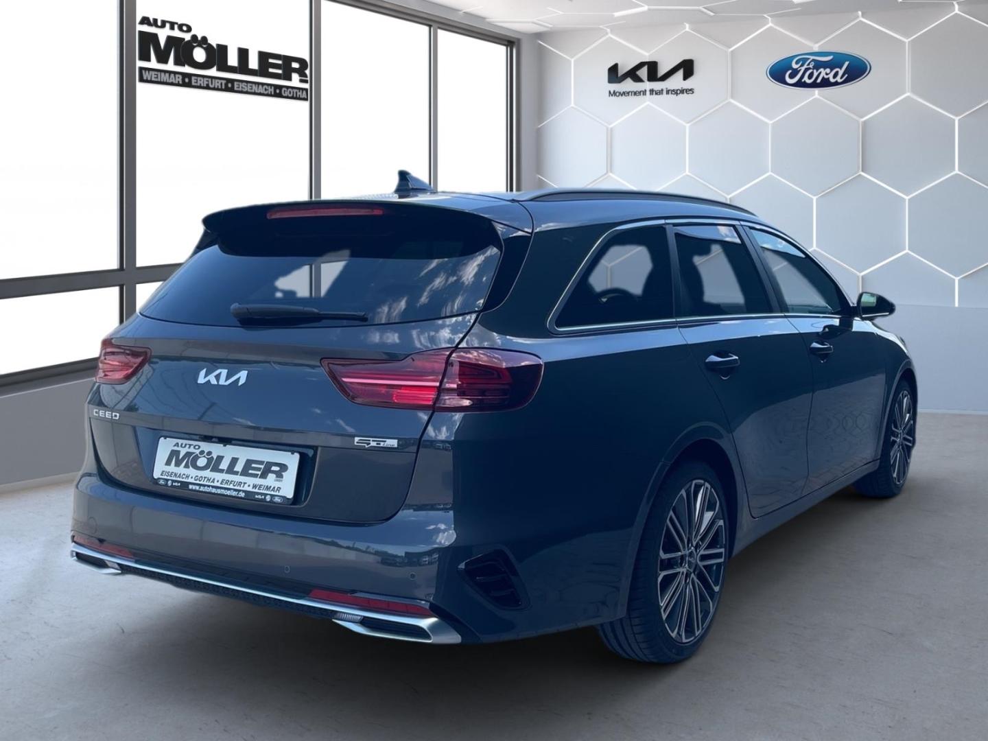 Kia Ceed_sw 1.5T DCT GT-Line Leder JBL Navi LED ACC 