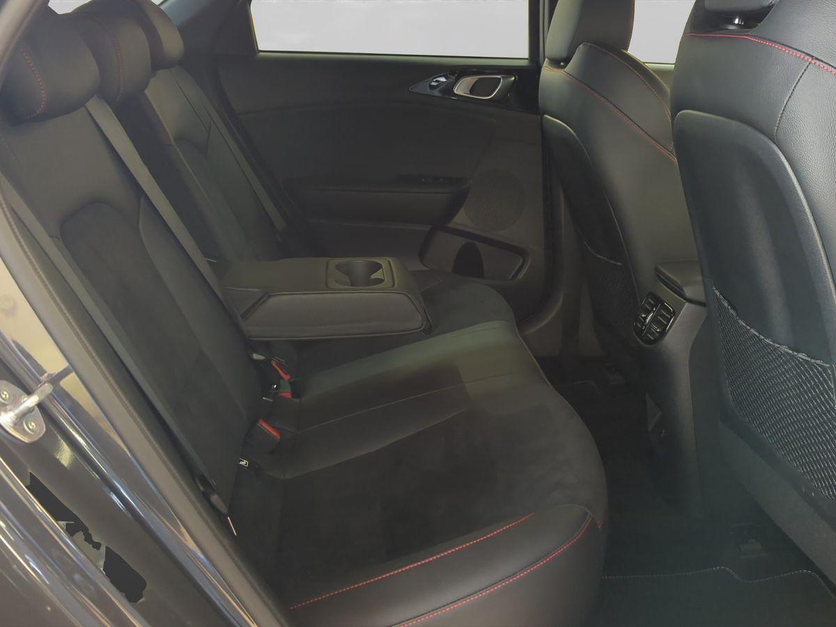 Kia PROCEED 1.6T GT NAVI+KAMERA+LED+CARPLAY+SITZHEIZ
