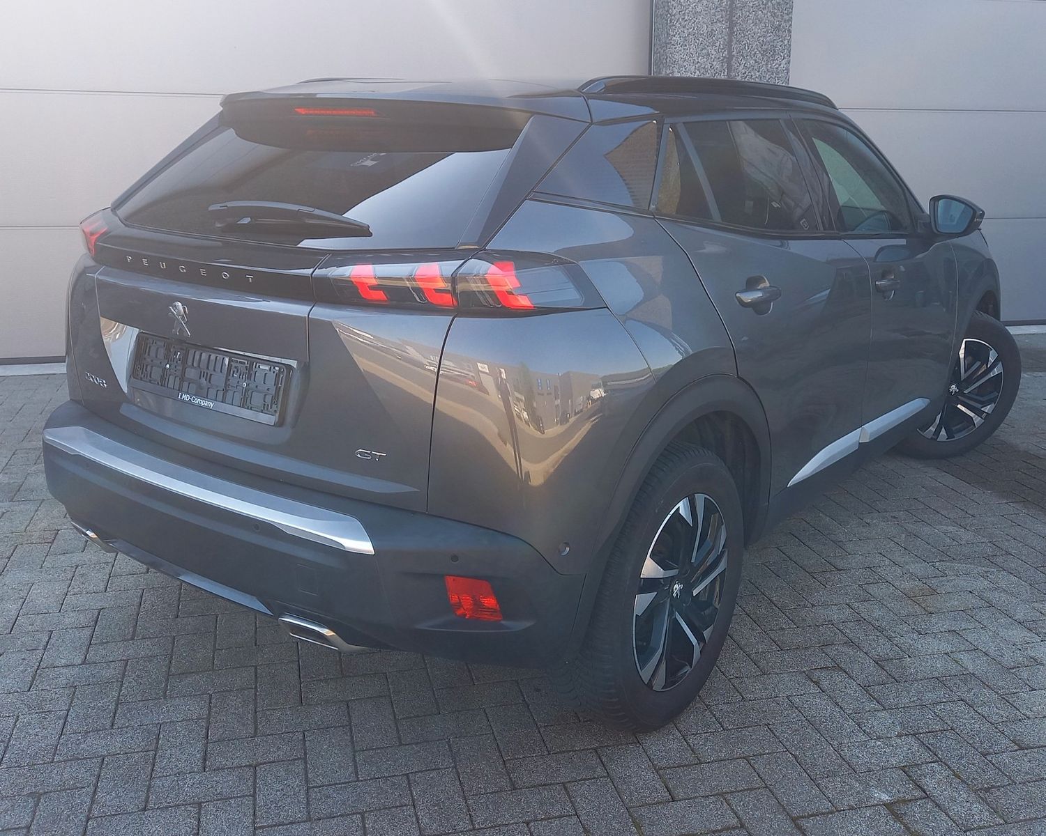 Peugeot 2008 GT 12 PT 130 AMBI*GRIP*KAM*NAV*PDC*17 imagem 2