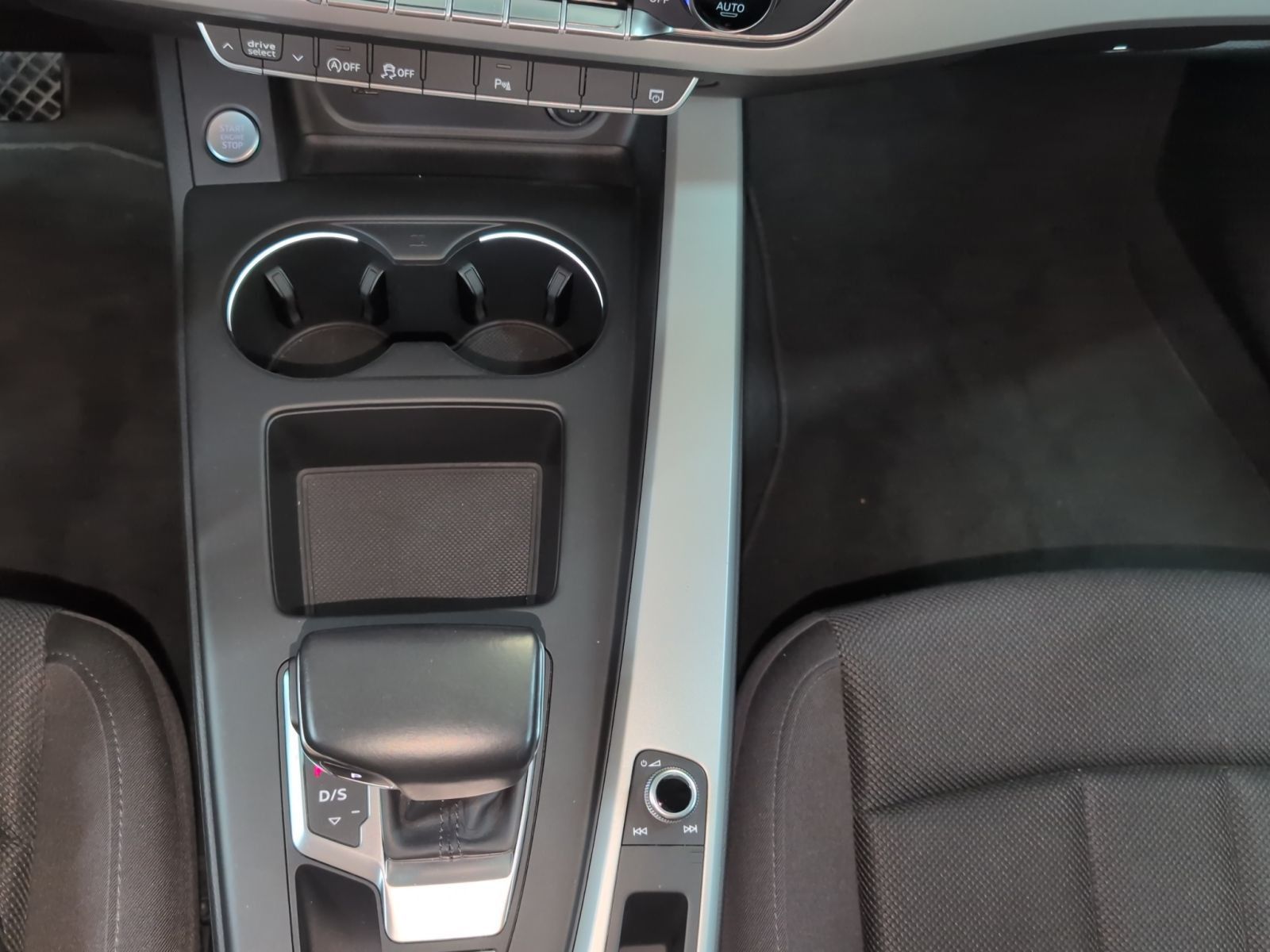 Audi A4 - Bild 11
