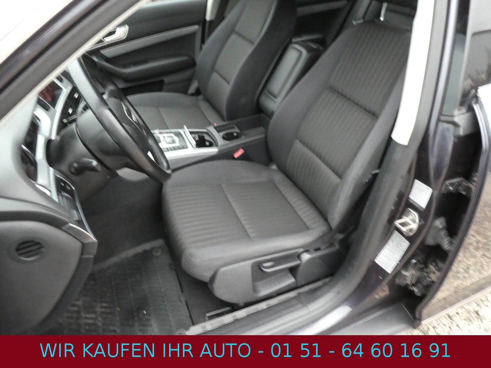 Audi A6 2010 — photo 15