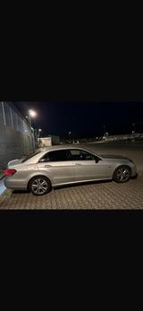 Mercedes-Benz 220 CDI DPF BlueEFFICIENCY Automatik Avantgarde - silberne Mercedes-Benz 220