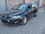 Volkswagen Passat Benzin Automatik Tüv Neu... - Volkswagen Passat aus 2007: Kombi