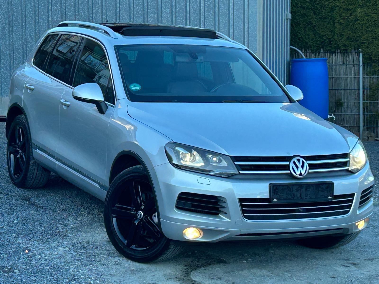 Volkswagen Touareg V6 TDI BMT LEDER NAVI XENON PANO AHK