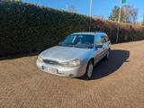 Ford Mondeo 1.8 16V Ghia Ghia - gebrauchte Ford Mondeo aus dem Jahr 1998