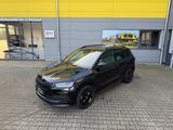 Skoda Karoq Sportline 4x4/DSG/ALLRAD/CARPLAY/PANO/4xSH - Skoda Karoq mit Benzin-Antrieb: Standheizung