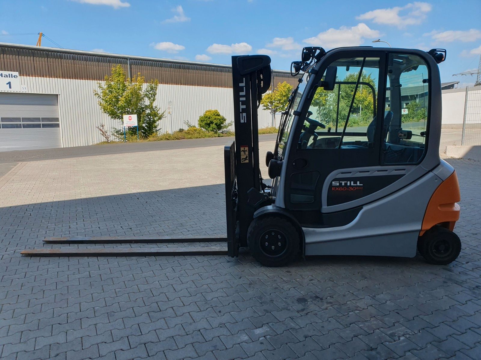 Fahrzeugabbildung Still RX60-30L/600 - Triplex: 4,6m / nur 1.245h / SS