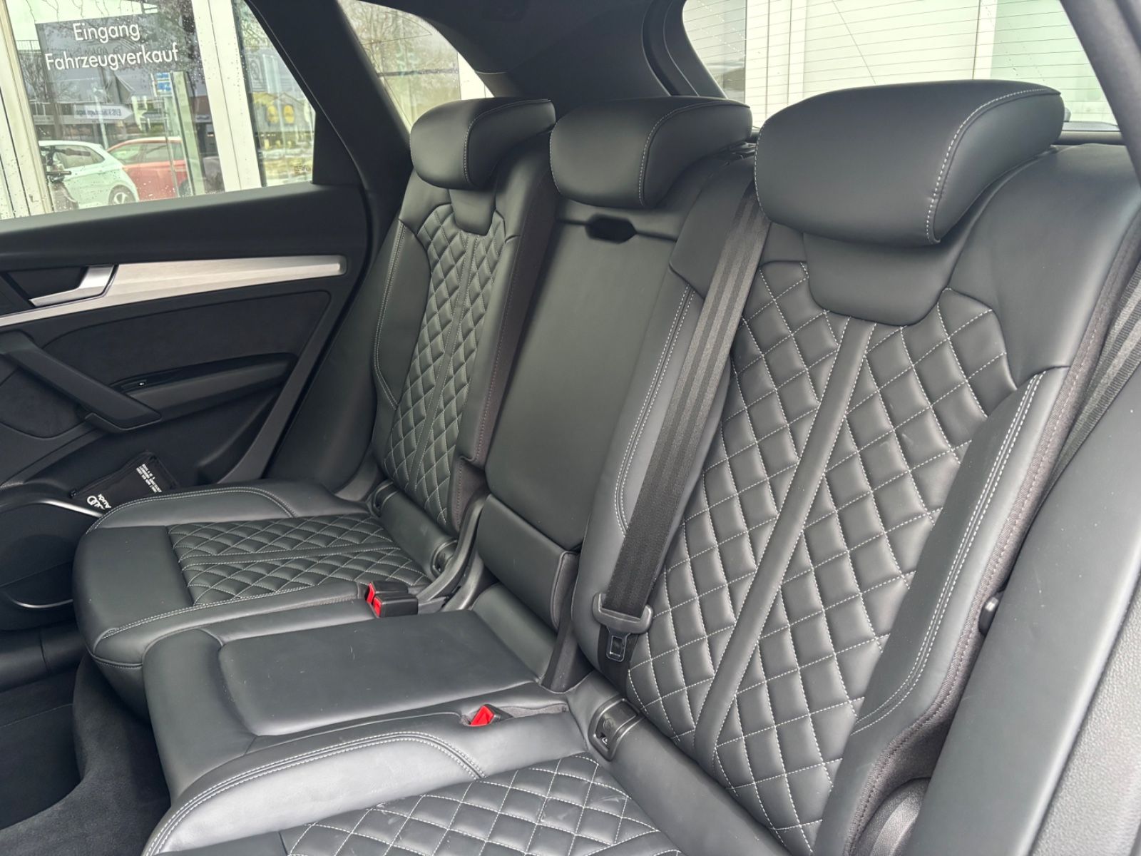 Fahrzeugabbildung Audi SQ5 Leder KAM SHZ NAVI