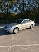 Mercedes-Benz Mercedes W211 E240 4 Matic - gebrauchte Mercedes-Benz E 240 aus dem Jahr 2005