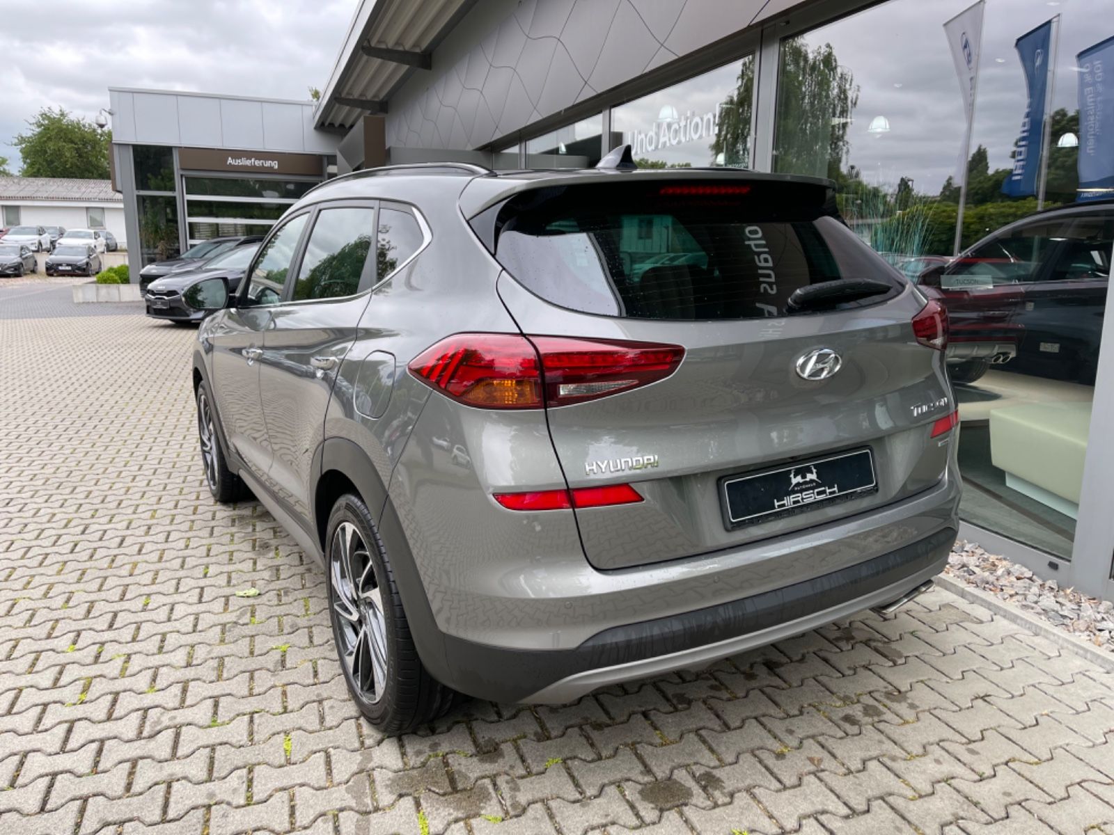 Fahrzeugabbildung Hyundai TUCSON FL 1.6 T-GDI 4WD DCT Premium LEDER 360 SD