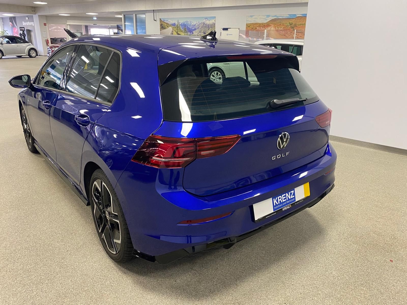 Fahrzeugabbildung Volkswagen Golf 1.5 eTSI R-Line DSG+ACC+360°+HUD+HARMAN KAR