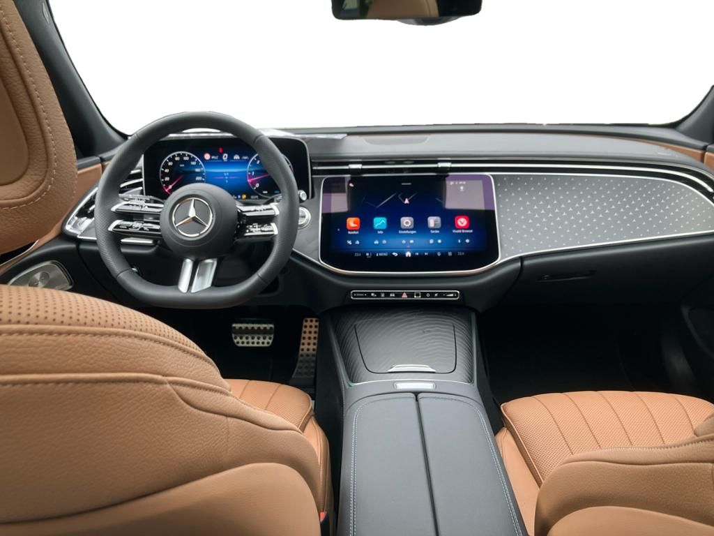 Fahrzeugabbildung Mercedes-Benz E 450 d 4M T AMG*Night*PanoD*Distr.*PDC*360°*AHK