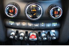 Fahrzeugabbildung MINI John Cooper Works Cabrio *Sehr viele Extras!*