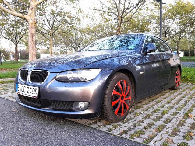 BMW *320i E93 Cabrio Roadster Grau Edition TÜV04/26*