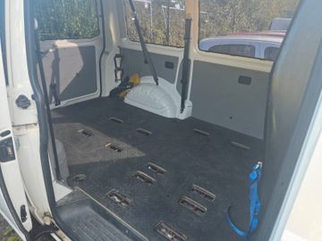 Volkswagen T5 Transporter - 12