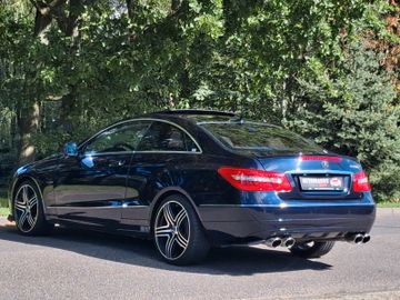 Mercedes E 350 - 6