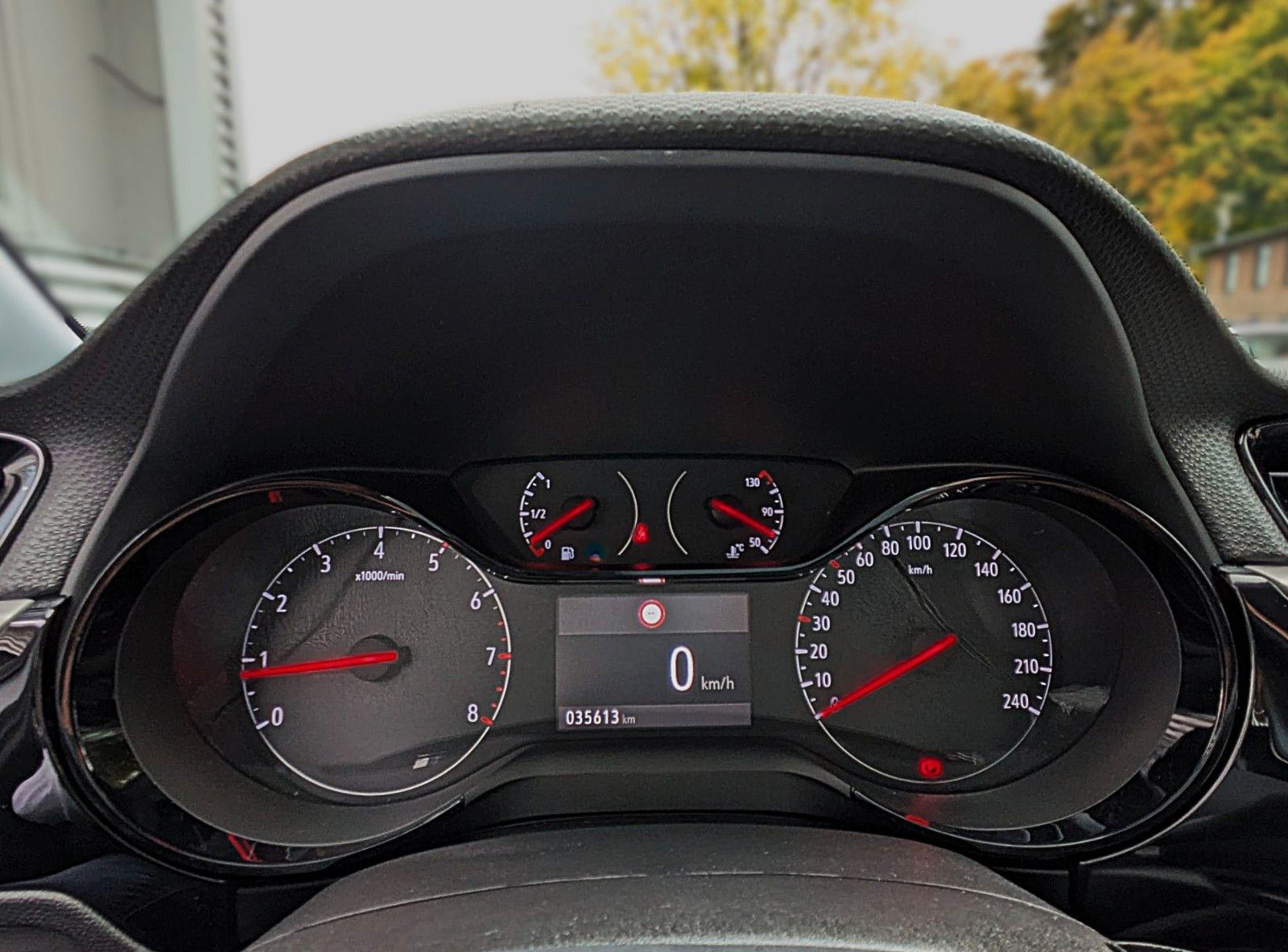 Fahrzeugabbildung Opel Corsa F 1.5D ACC NAVI SITZ+LENKR.HZG LED CARPLAY