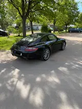 Porsche 997 Carrera Coupé Carrera - schwarze Porsche 997