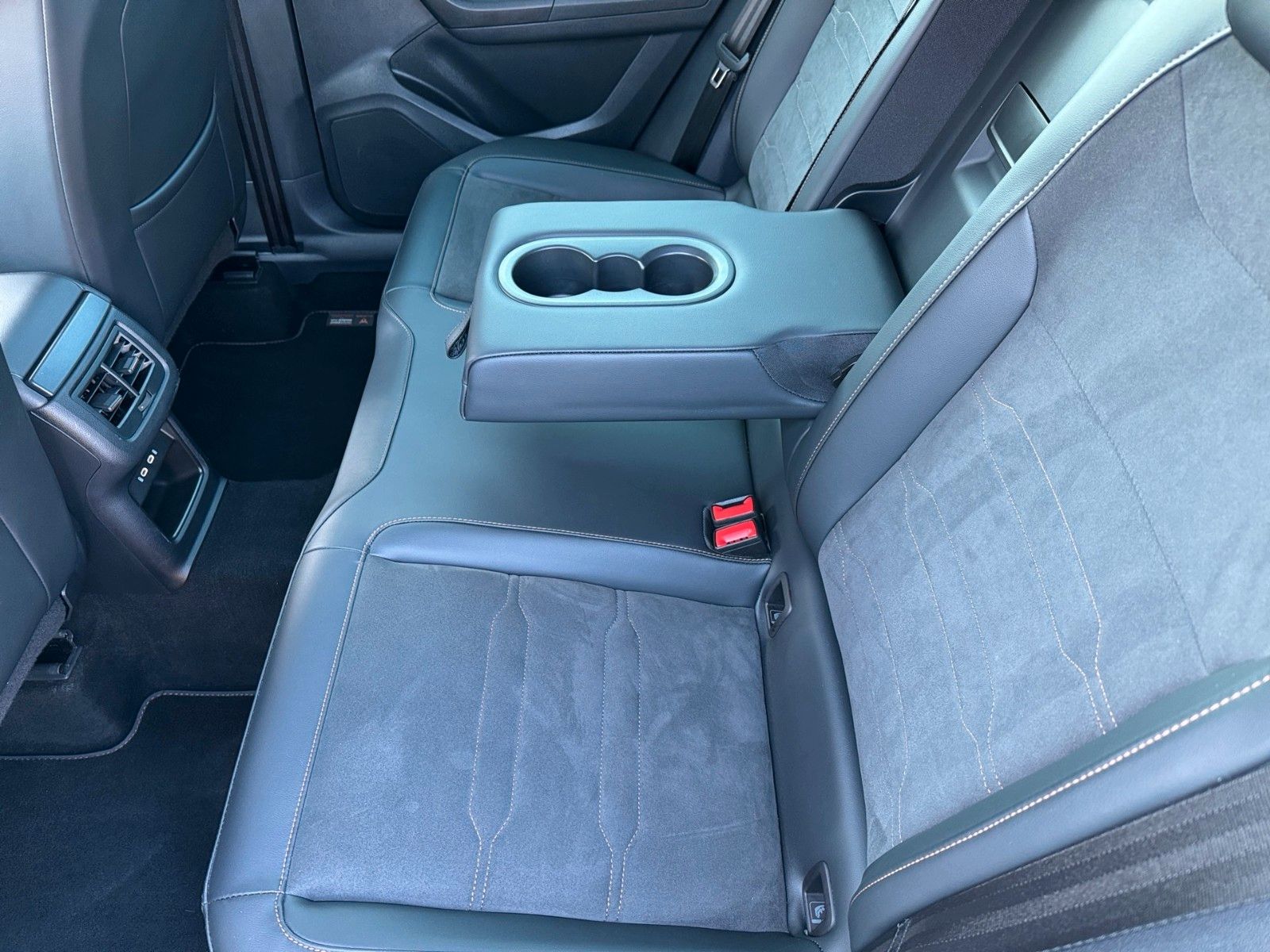 Fahrzeugabbildung CUPRA Ateca 1.5 TSI