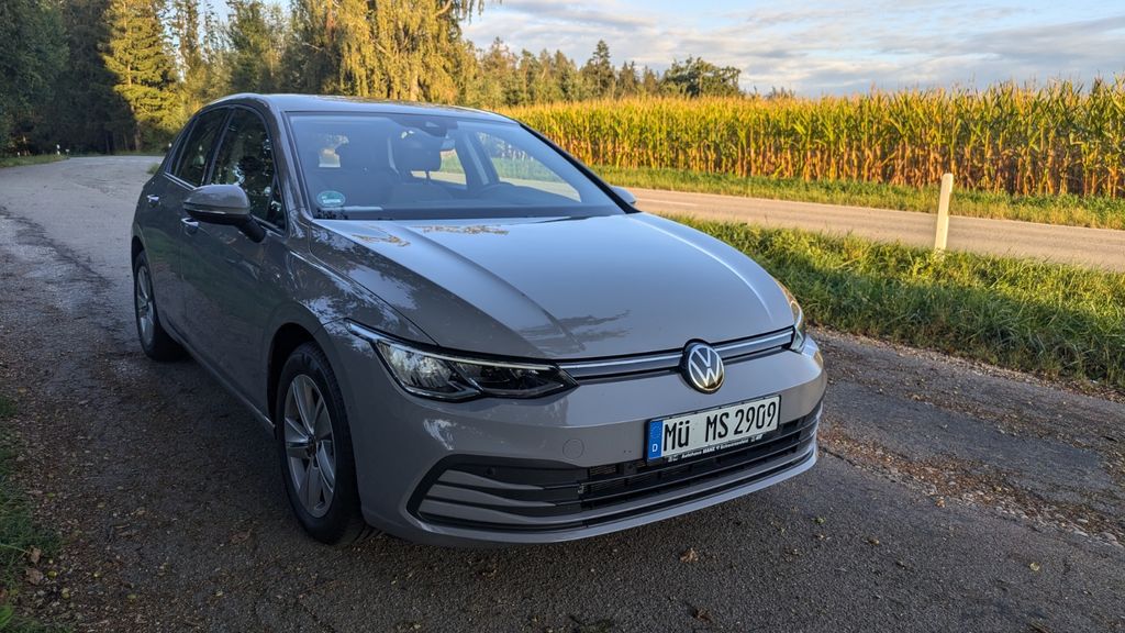 Image of Volkswagen Golf
