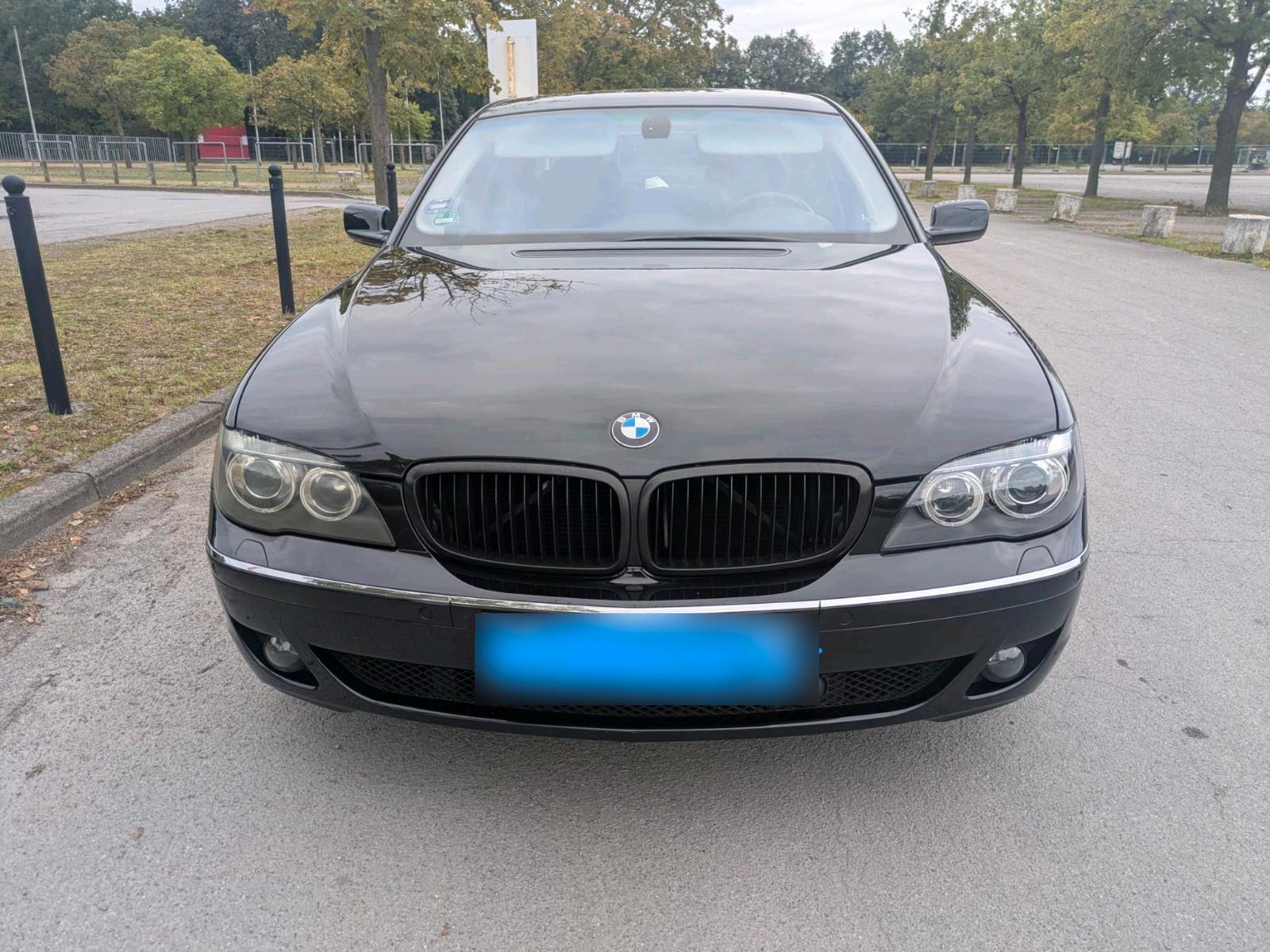 BMW 730