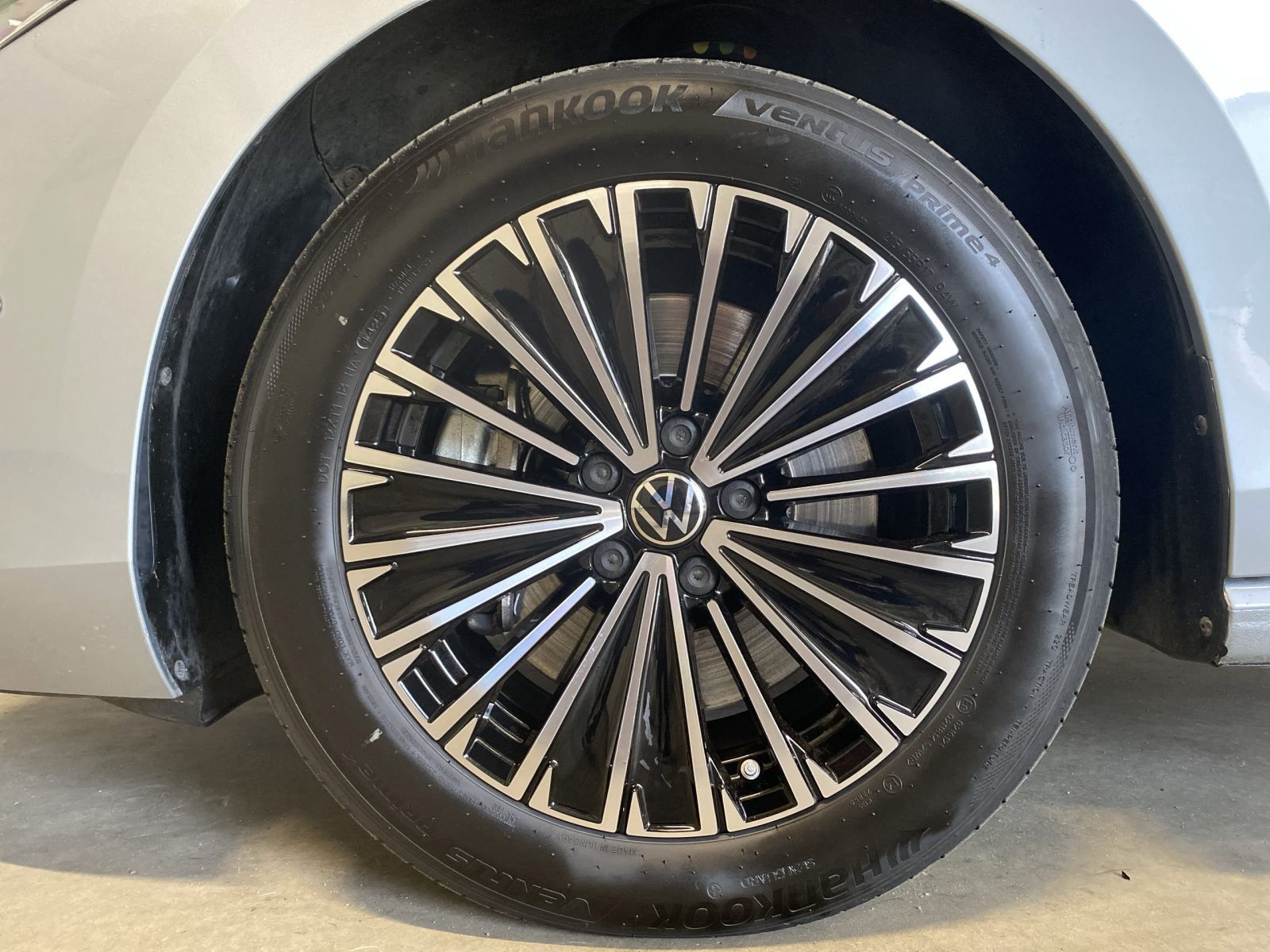 Volkswagen Passat Variant - Bild 4
