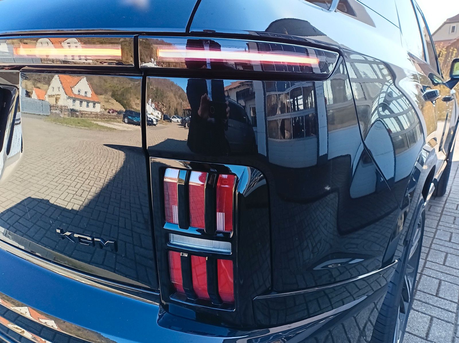 Fahrzeugabbildung KGM Actyon 1.5+LUX+ELEK.HECKKLAPPE+20ZOLL+SH VO+HI++
